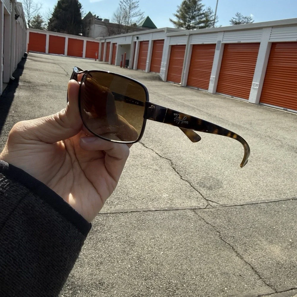 Ray-Ban RB3379 014 51  64-15-130‎ Sunglasses RARE Made In Italy